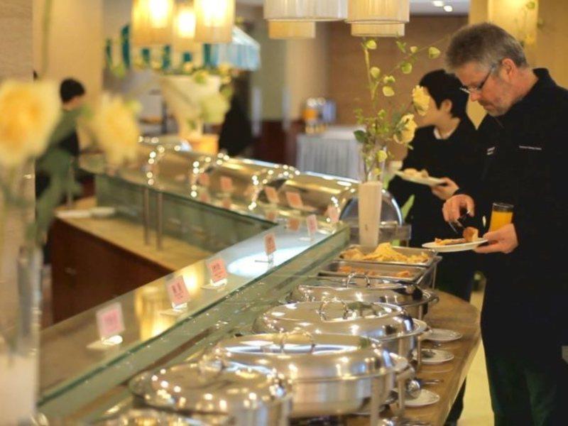 Vienna International Hotel Shanghai Hengshan Road Екстериор снимка