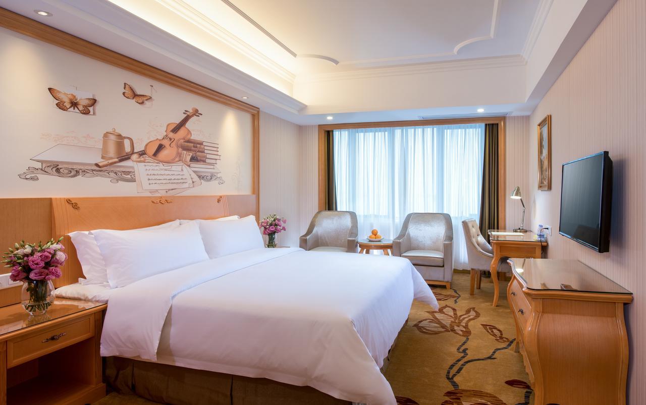 Vienna International Hotel Shanghai Hengshan Road Екстериор снимка