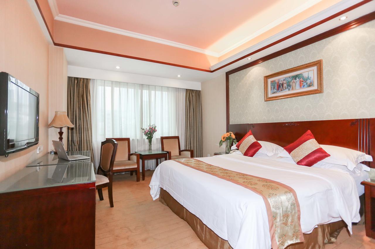 Vienna International Hotel Shanghai Hengshan Road Екстериор снимка