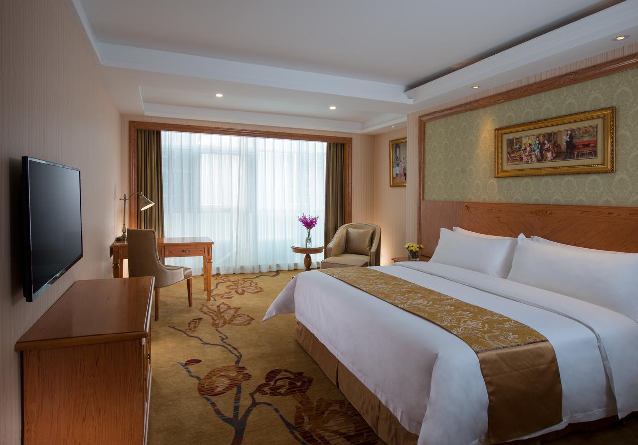 Vienna International Hotel Shanghai Hengshan Road Екстериор снимка